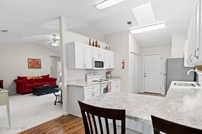 459 Pepper Breeze Avenue SW, Calabash, NC 28467 - Photo 12