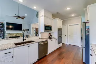 137 Memorial Dr, McCormick, SC 29835 - Photo 12