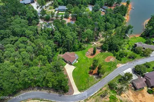 137 Memorial Dr, McCormick, SC 29835 - Photo 4