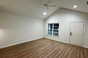 6735 Hill St, Grifton, NC 28530 - Photo 10