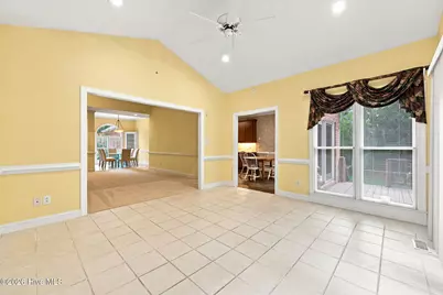 116 Saint Andrews Circle, New Bern, NC 28562 - Photo 18