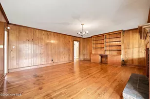 1909 York St, Kinston, NC 28504 - Photo 14