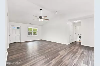 109 Corral Way, Jacksonville, NC 28546 - Photo 6