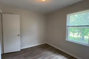 116 Palace Cir, Jacksonville, NC 28546 - Photo 8