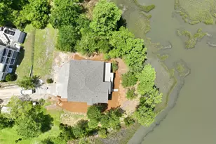204 Ashley Pl, Swansboro, NC 28584 - Photo 22