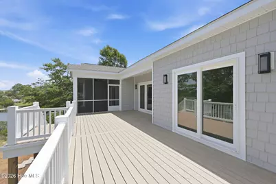 204 Ashley Place, Swansboro, NC 28584 - Photo 16