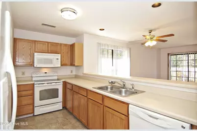 1733 41st Street #Apt A, Wilmington, NC 28403 - Photo 4