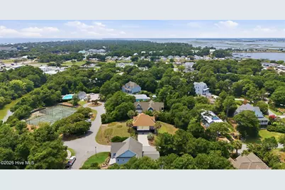 403 Emerald Landing Drive, Emerald Isle, NC 28594 - Photo 36