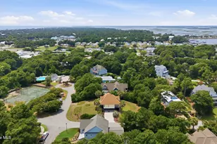 403 Emerald Landing Dr, Emerald Isle, NC 28594 - Photo 36