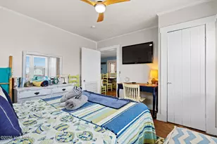 1014 W Beach Dr, Oak Island, NC 28465 - Photo 20