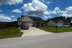 102 Gobblers Way, Richlands, NC 28574 - Photo 2