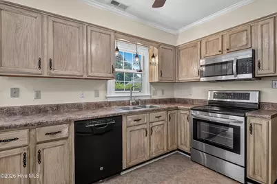 109 Archdale Drive, Jacksonville, NC 28546 - Photo 12