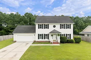 812 Commons Dr N, Jacksonville, NC 28546 - Photo 2