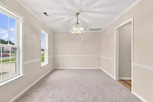 812 Commons Dr N, Jacksonville, NC 28546 - Photo 2