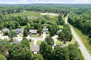 133 Star Ct, Aberdeen, NC 28315 - Photo 8