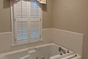 309 Village Green Dr, Trent Woods, NC 28562 - Photo 14