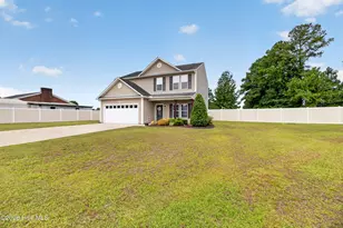 1049 Jade Ln, Winterville, NC 28590 - Photo 10