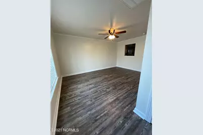 206 Bridgewood Drive, Jacksonville, NC 28546 - Photo 2