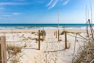 112 James Dr, Emerald Isle, NC 28594 - Photo 6