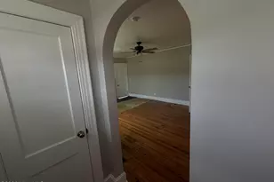2519 S Memorial Dr, Greenville, NC 27834 - Photo 2