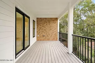 911 Fourth Street S, Carolina Beach, NC 28428 - Photo 16