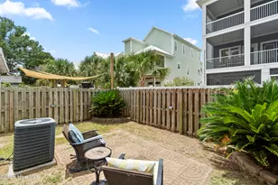 1508 Pinfish Ln, Carolina Beach, NC 28428 - Photo 8