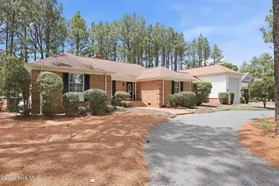 234 Longleaf Drive, West End, NC 27376 - Photo 2