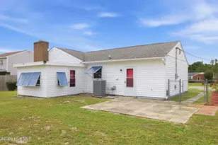 712 James Dr, Newport, NC 28570 - Photo 44