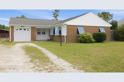 712 James Drive, Newport, NC 28570 - Photo 2