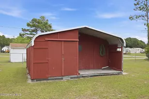 712 James Dr, Newport, NC 28570 - Photo 22