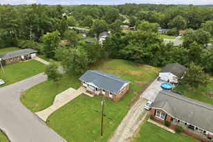 1 Berkshire Dr, Jacksonville, NC 28546 - Photo 44