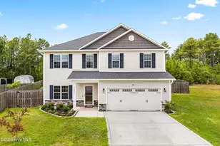 877 Stormy Gale Ln, Sneads Ferry, NC 28460 - Photo 1