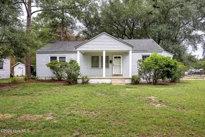 413 Seymour Street, Aberdeen, NC 28315 - Photo 1