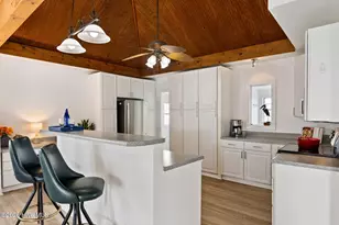 1202 Canal Dr, Carolina Beach, NC 28428 - Photo 10
