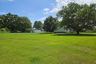 4025 Beulah Rd, Clinton, NC 28328 - Photo 4