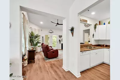742 Indica Court #Apt 301, Wilmington, NC 28405 - Photo 4