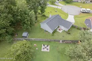 303 Mertz Ct, Hubert, NC 28539 - Photo 8