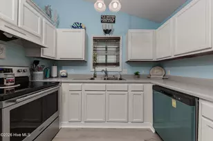 303 Mertz Ct, Hubert, NC 28539 - Photo 20