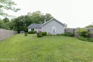 303 Mertz Ct, Hubert, NC 28539 - Photo 36
