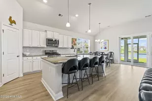 209 Kendrick St, Little River, SC 29566 - Photo 6