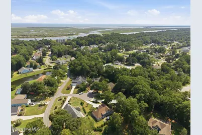 933 Green Pointe Drive, Sunset Beach, NC 28468 - Photo 52