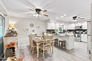 933 Green Pointe Dr, Sunset Beach, NC 28468 - Photo 10