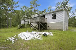 265 Riverview Dr, Burgaw, NC 28425 - Photo 6