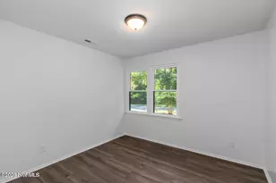 805 River St, Jacksonville, NC 28540 - Photo 16