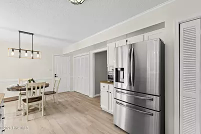 2720 Northwoods Drive, Jacksonville, NC 28540 - Photo 14