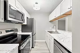 313 Thalia Station Ct, Virginia Beach, VA 23456 - Photo 10