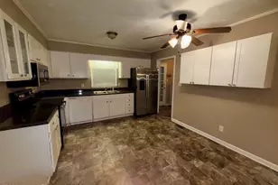 704 Highland Dr, Laurinburg, NC 28352 - Photo 10