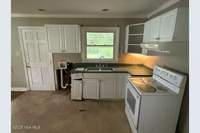 105 Red Oak Street, Jacksonville, NC 28540 - Photo 16