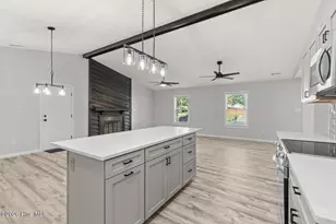 111 Silver Leaf Dr, Jacksonville, NC 28546 - Photo 10