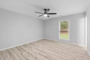 111 Silver Leaf Dr, Jacksonville, NC 28546 - Photo 14